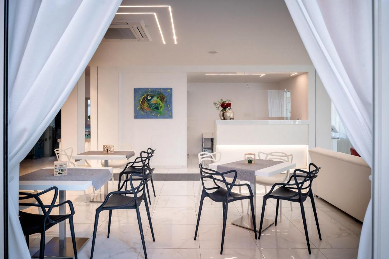 Tre Rose Hotel